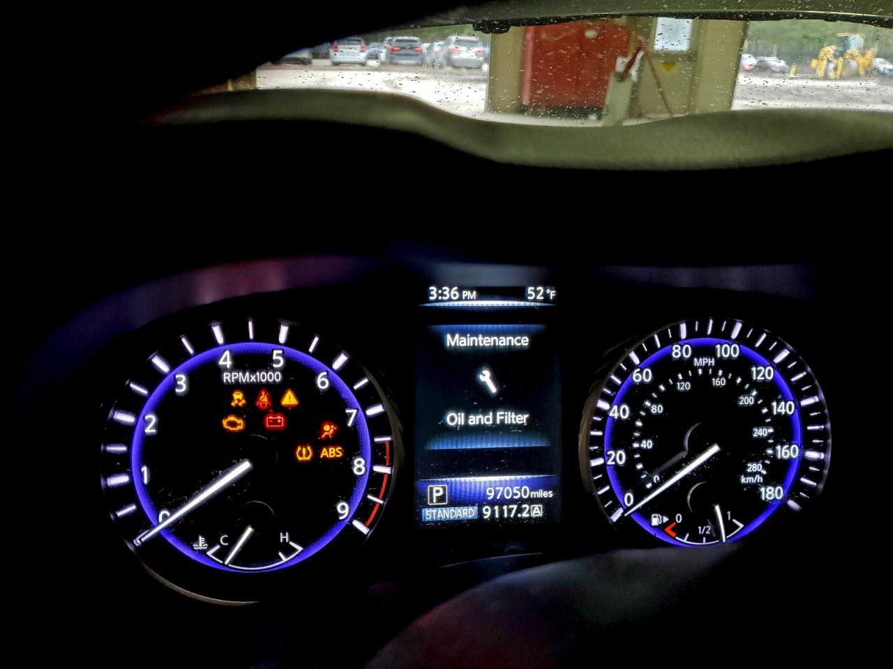 2015 INFINITI Q50