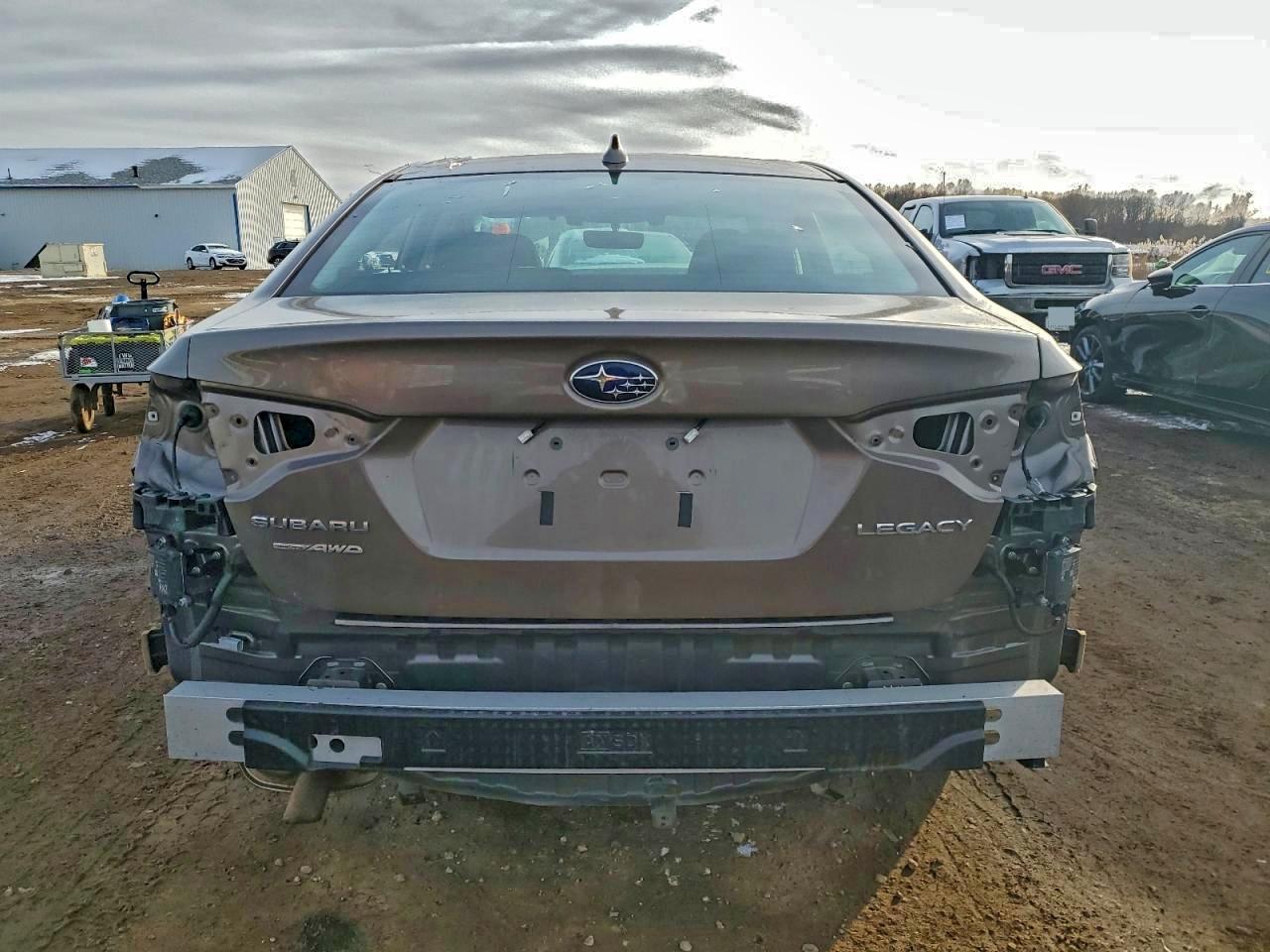 2022 SUBARU Legacy