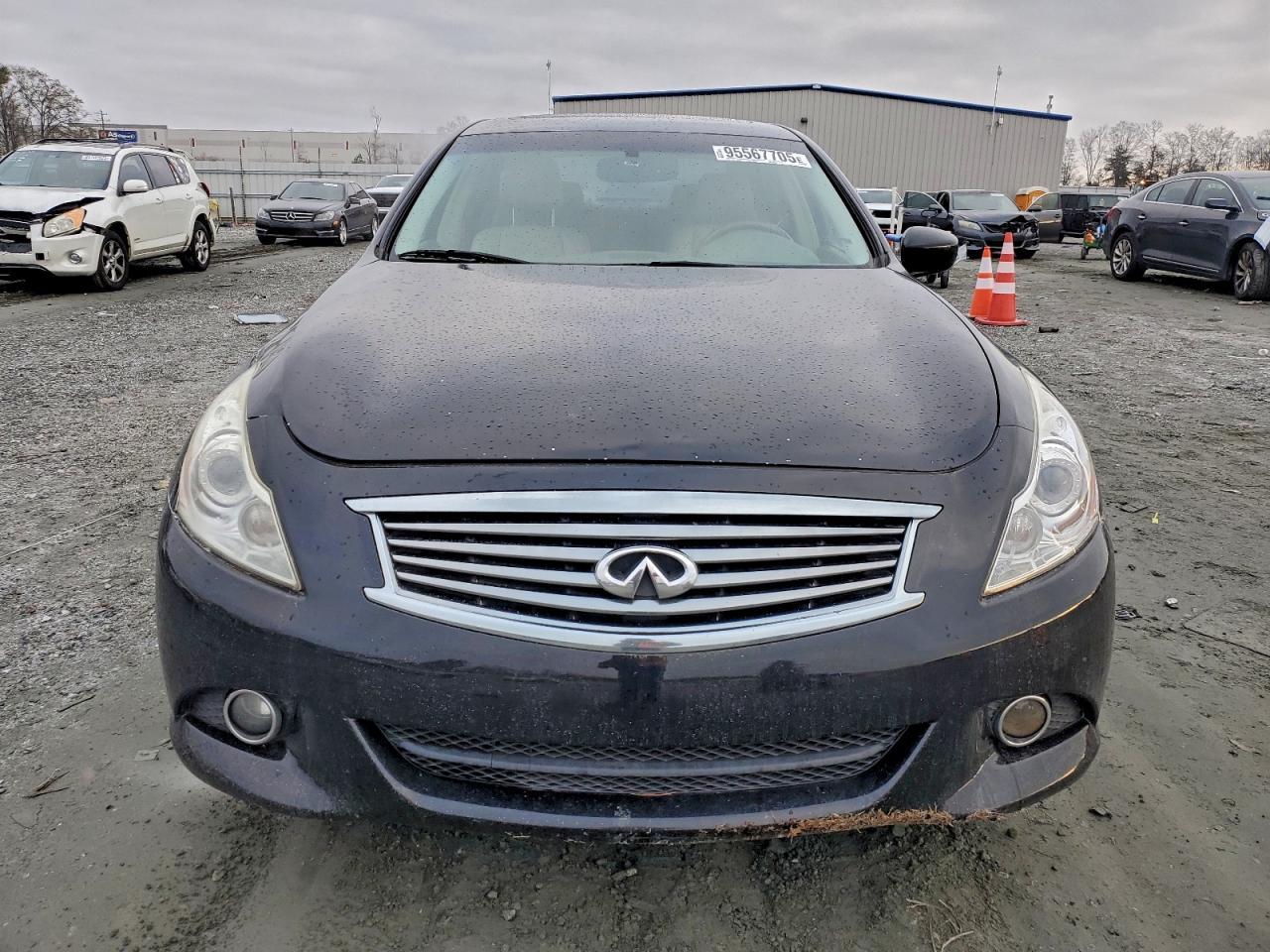 2012 INFINITI G37