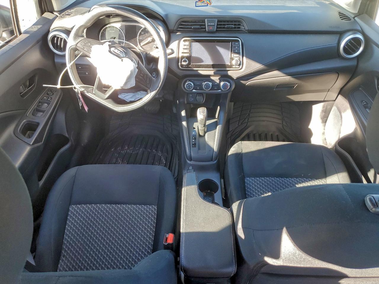 2024 NISSAN VERSA