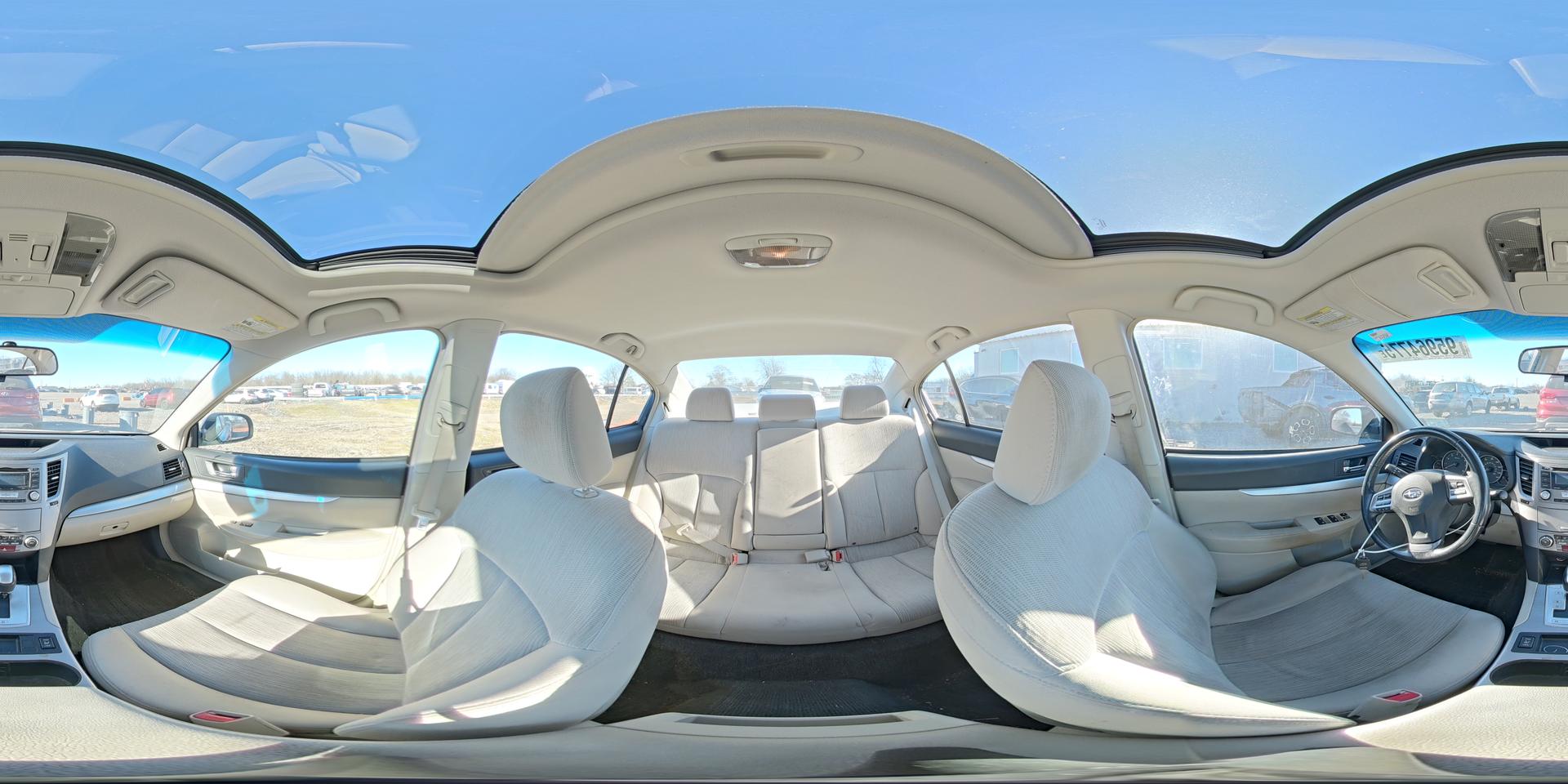 2013 SUBARU Legacy