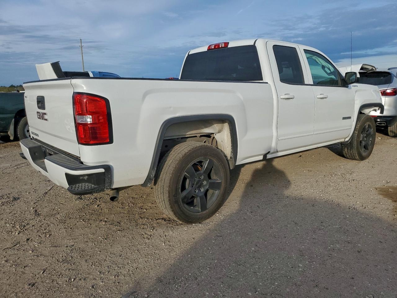 2018 GMC Sierra