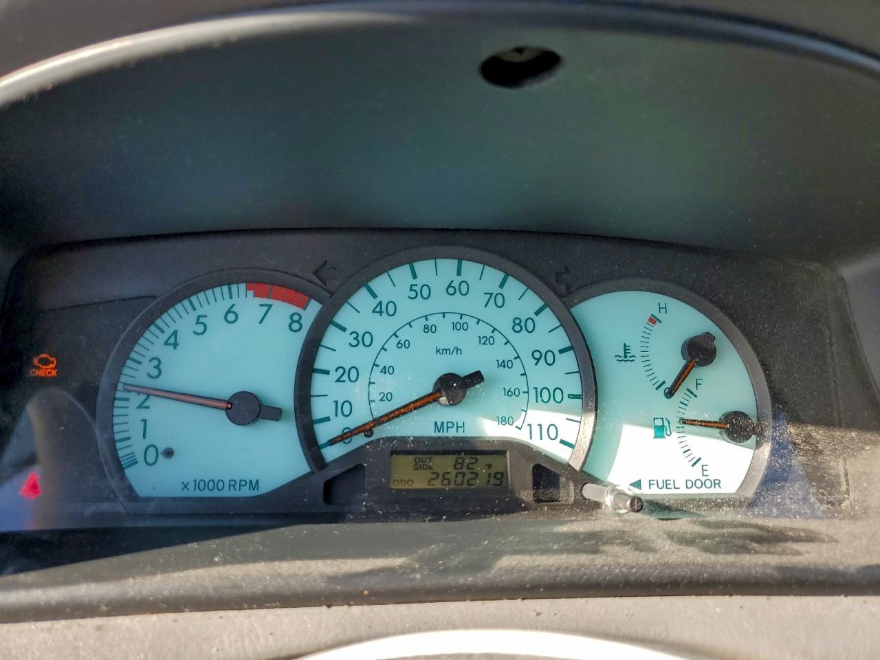 2004 TOYOTA COROLLA