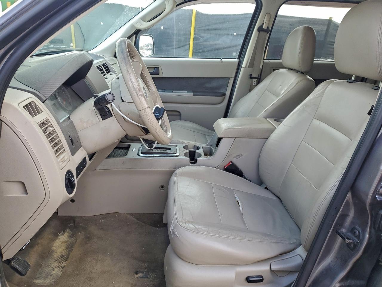 2009 FORD ESCAPE