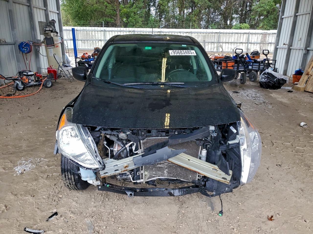 2018 NISSAN VERSA