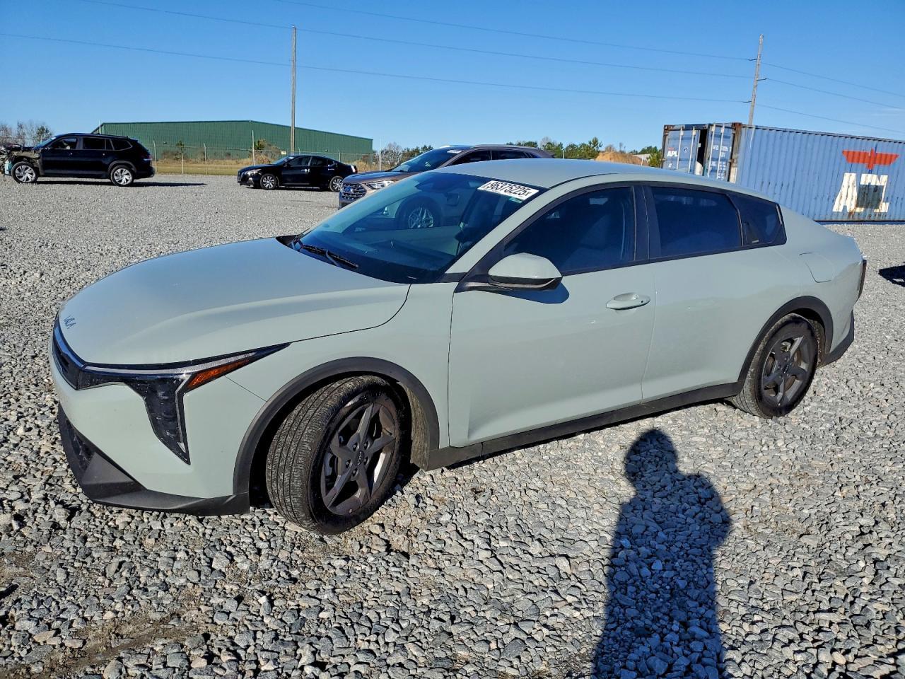 2025 KIA K4