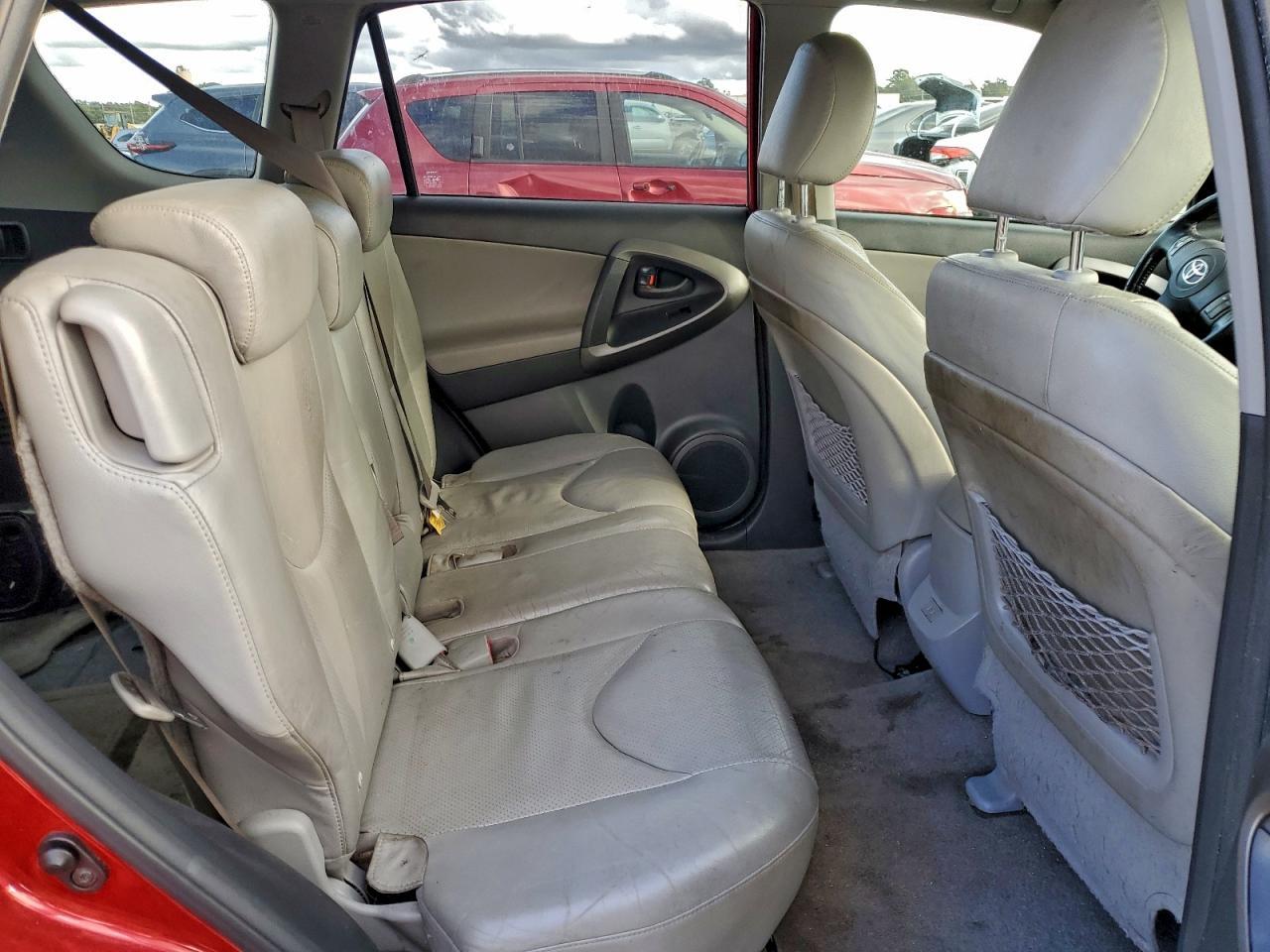 2010 TOYOTA RAV4