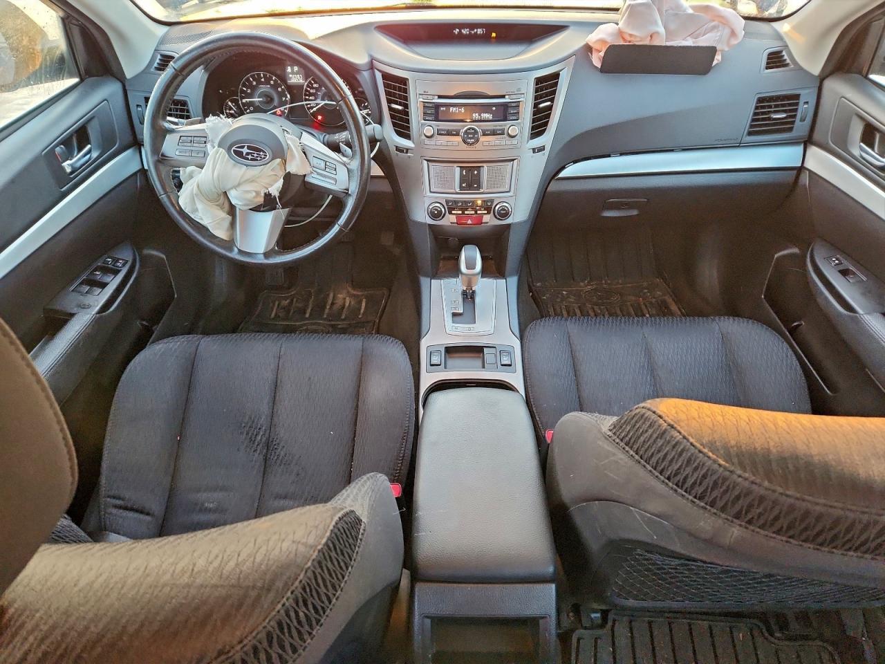 2011 SUBARU Legacy
