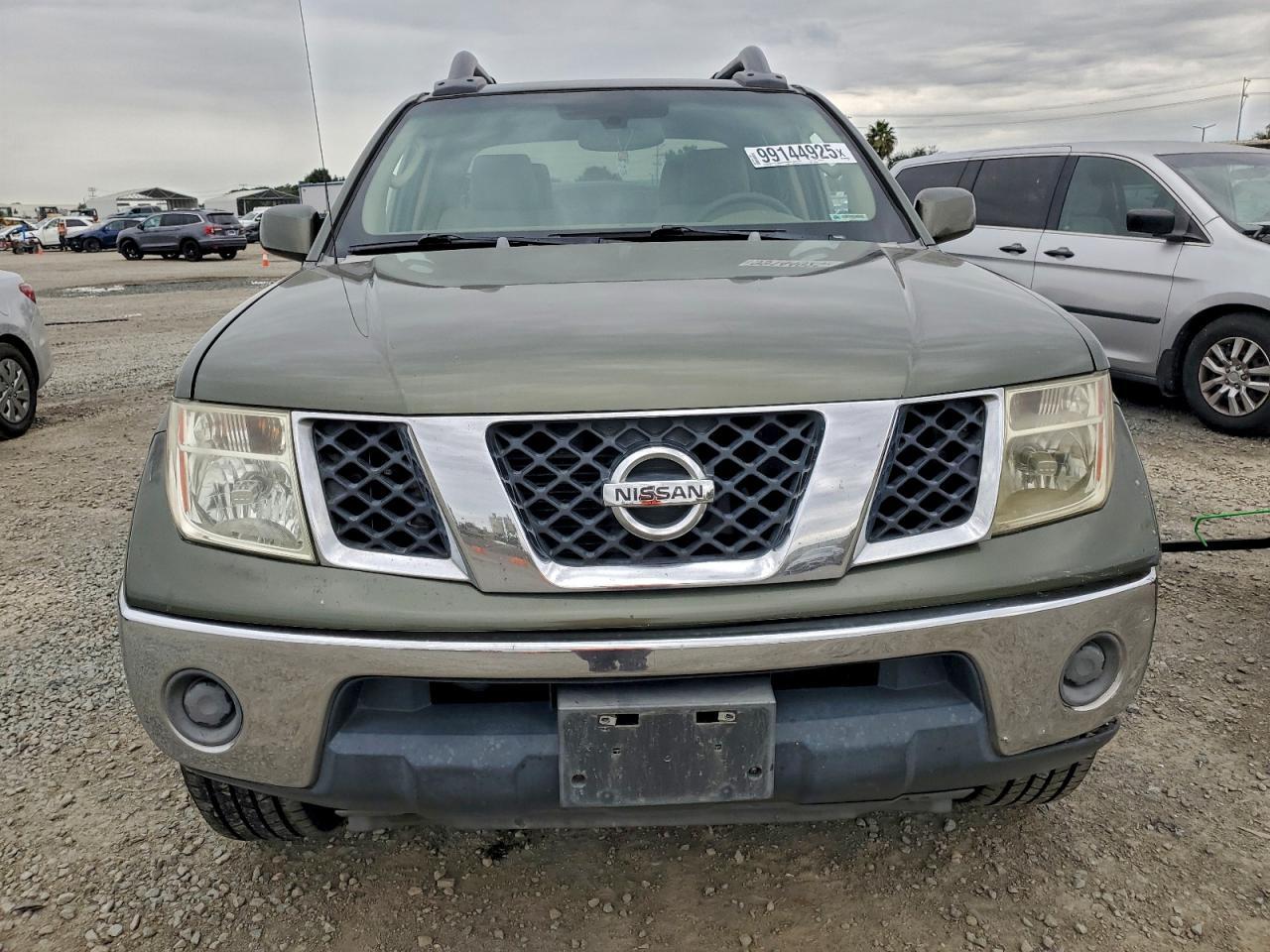2005 NISSAN Frontier