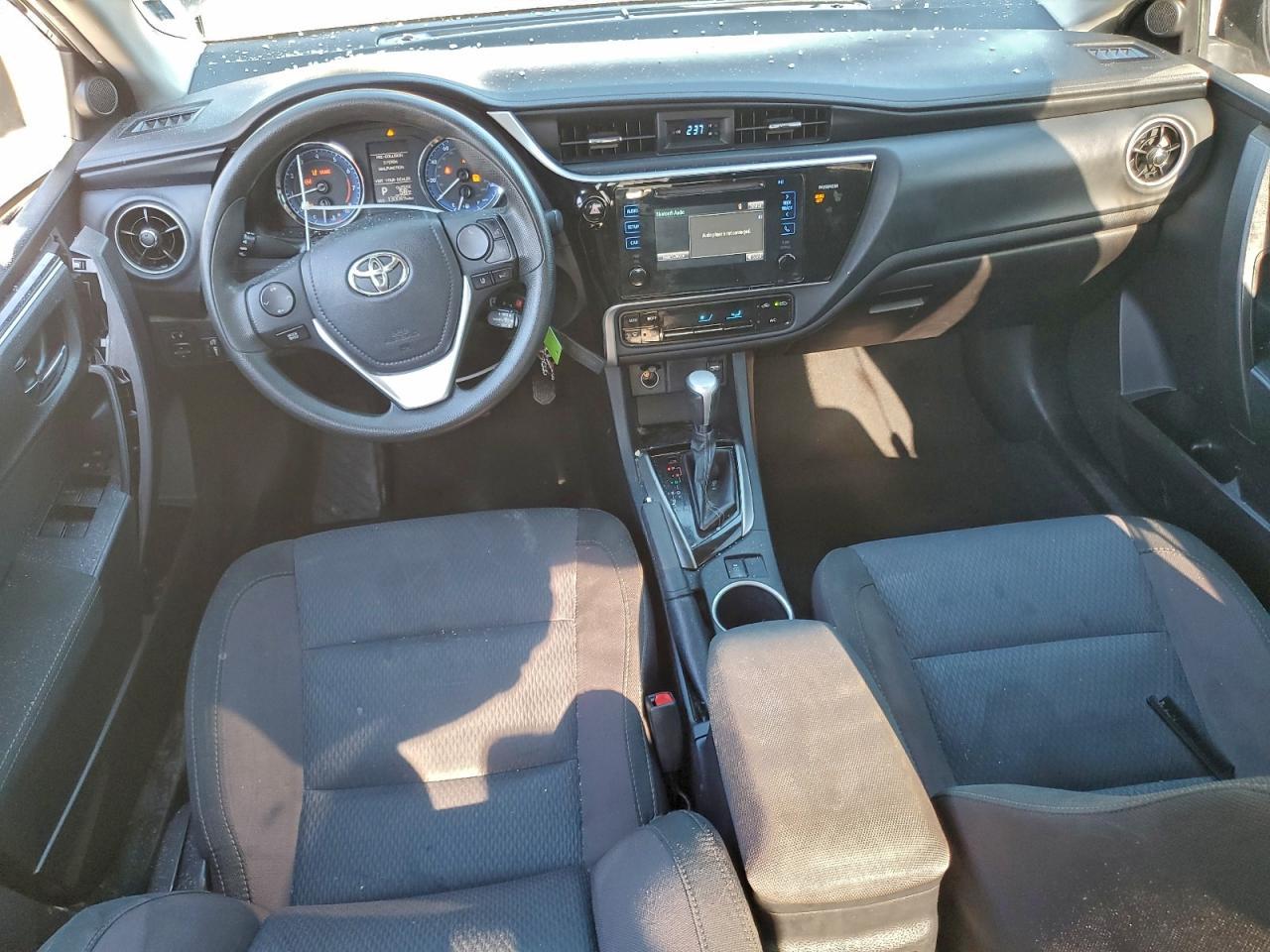 2017 TOYOTA COROLLA