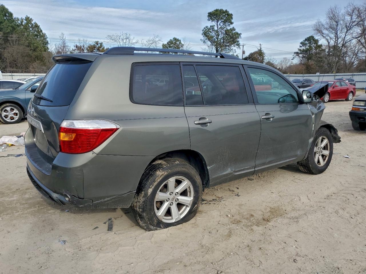 2010 TOYOTA HIGHLANDER