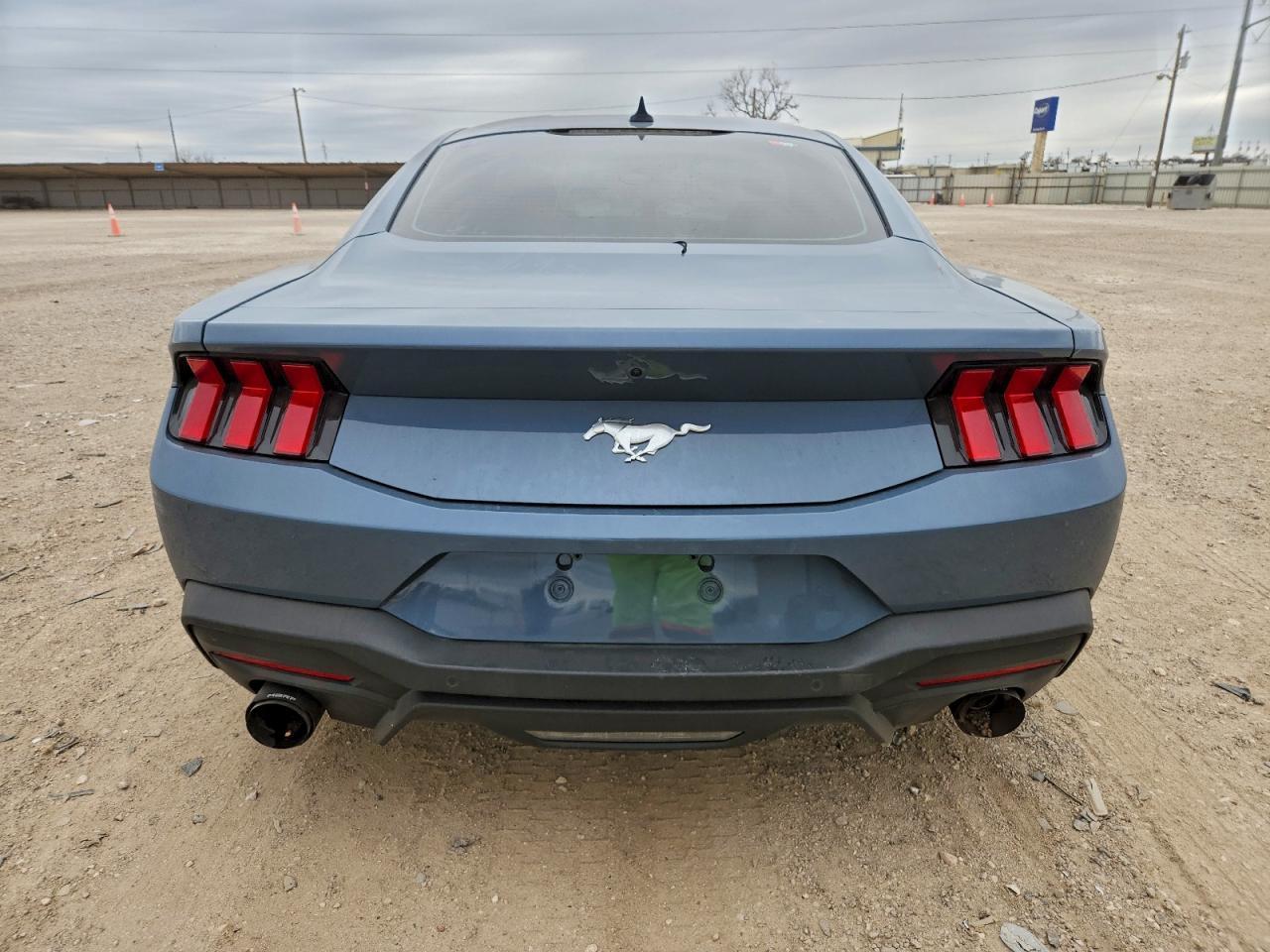 2024 FORD MUSTANG