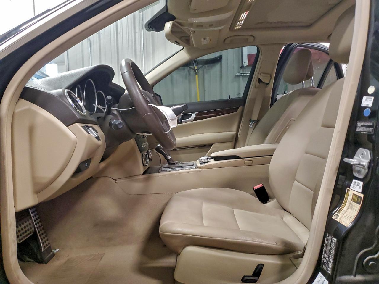 2012 MERCEDES-BENZ C-CLASS