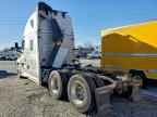 2022 FREIGHTLINER CASCADIA 126