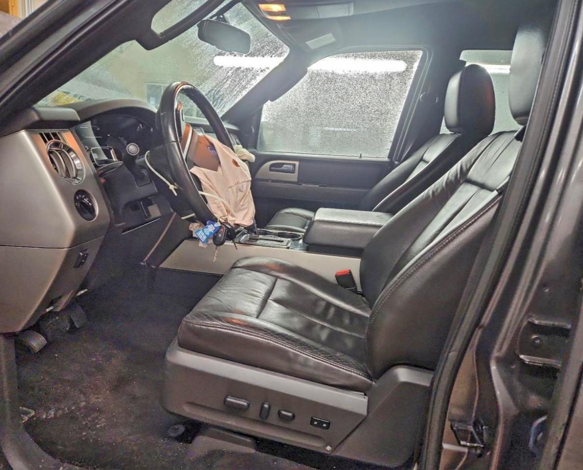2013 FORD Expedition