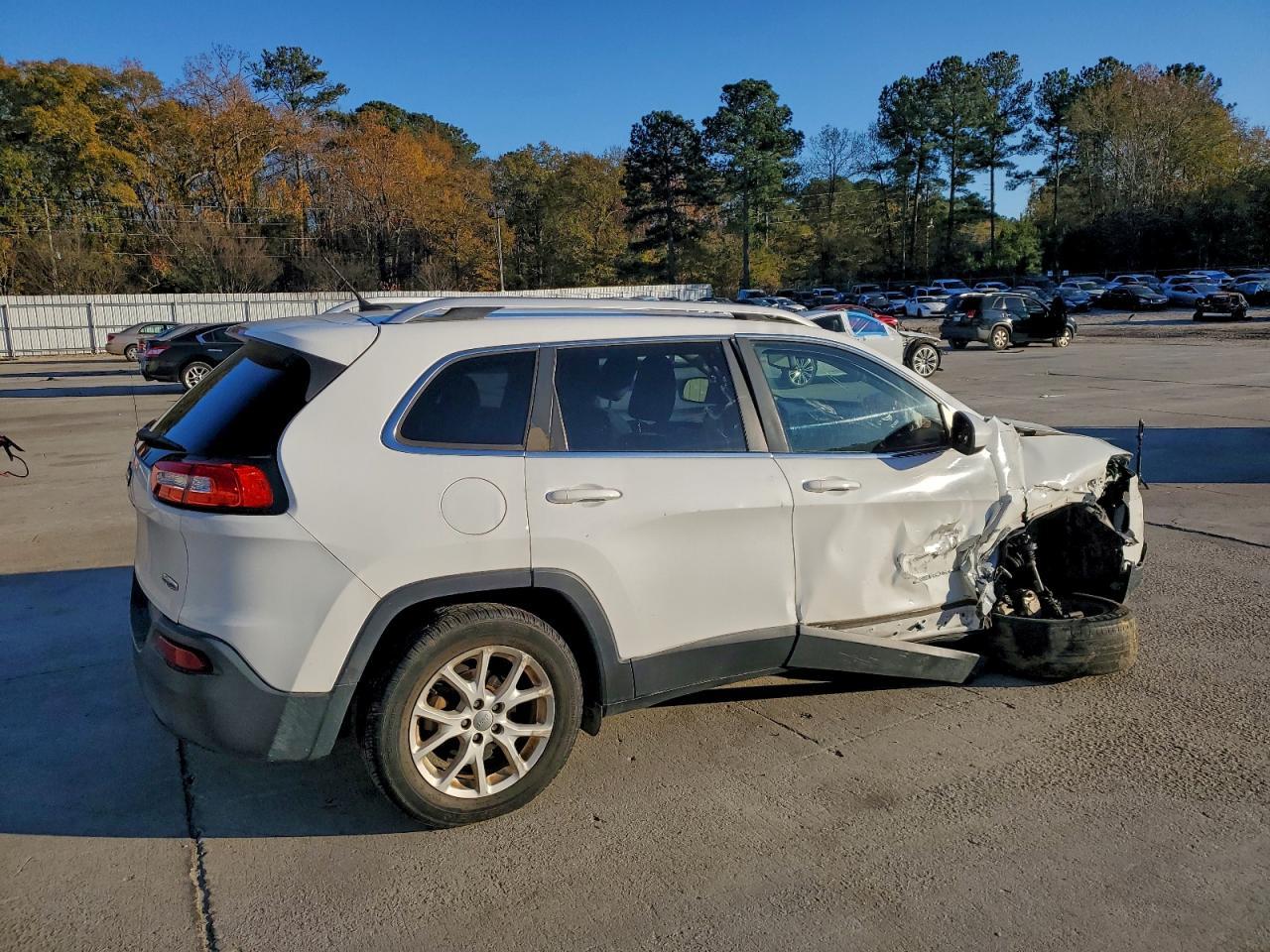 2018 JEEP CHEROKEE