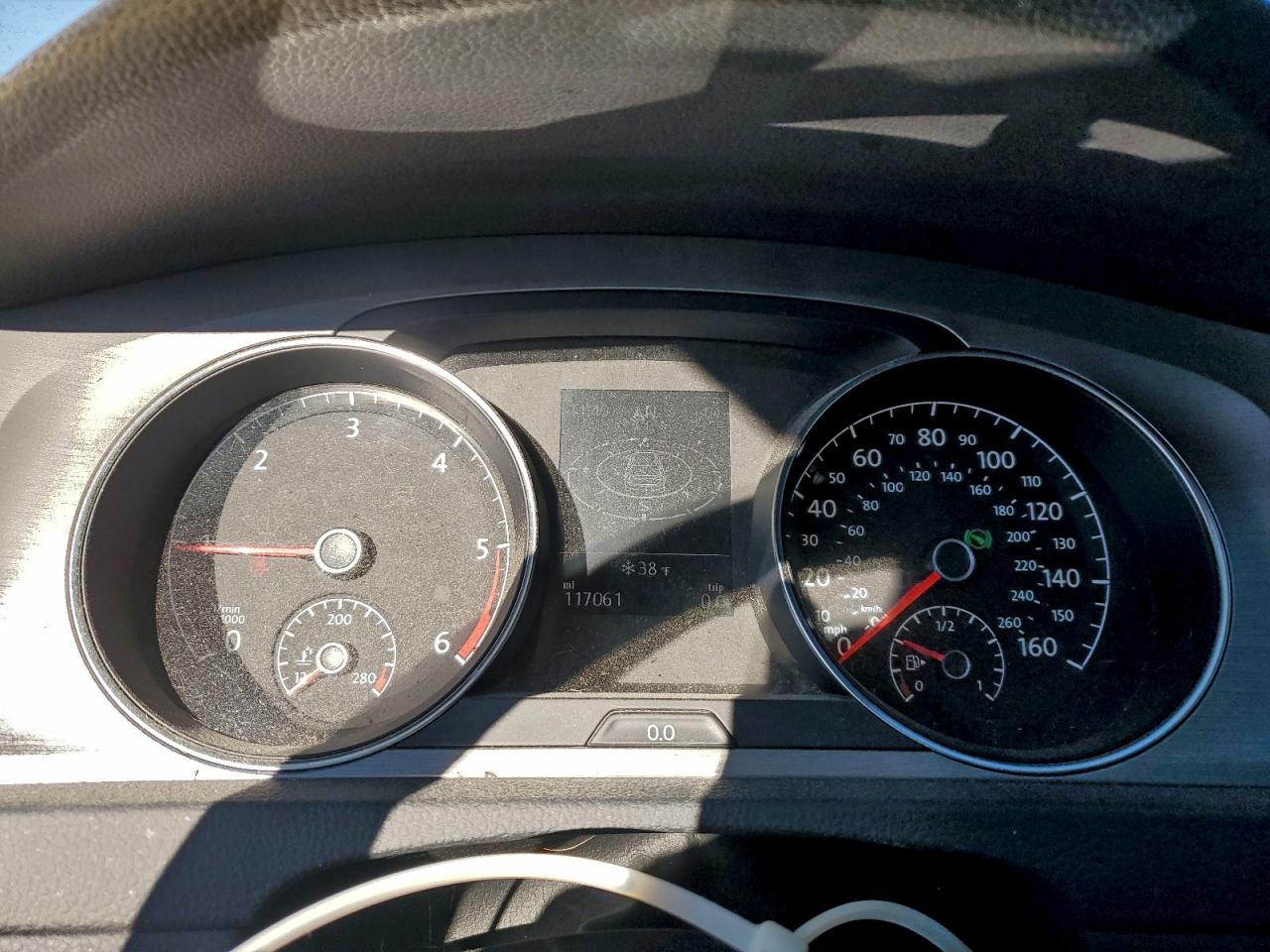 2015 VOLKSWAGEN GOLF