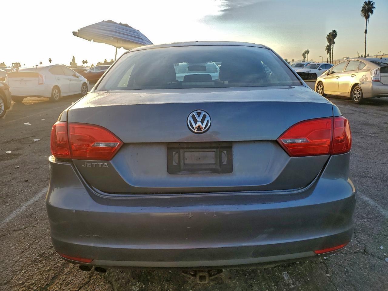 2014 VOLKSWAGEN JETTA