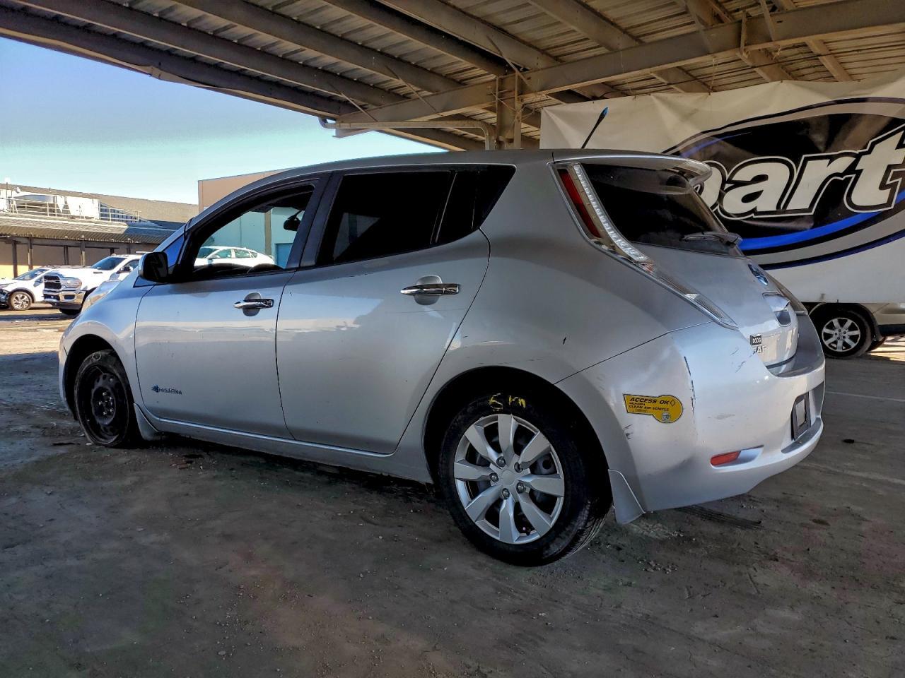 2013 NISSAN LEAF