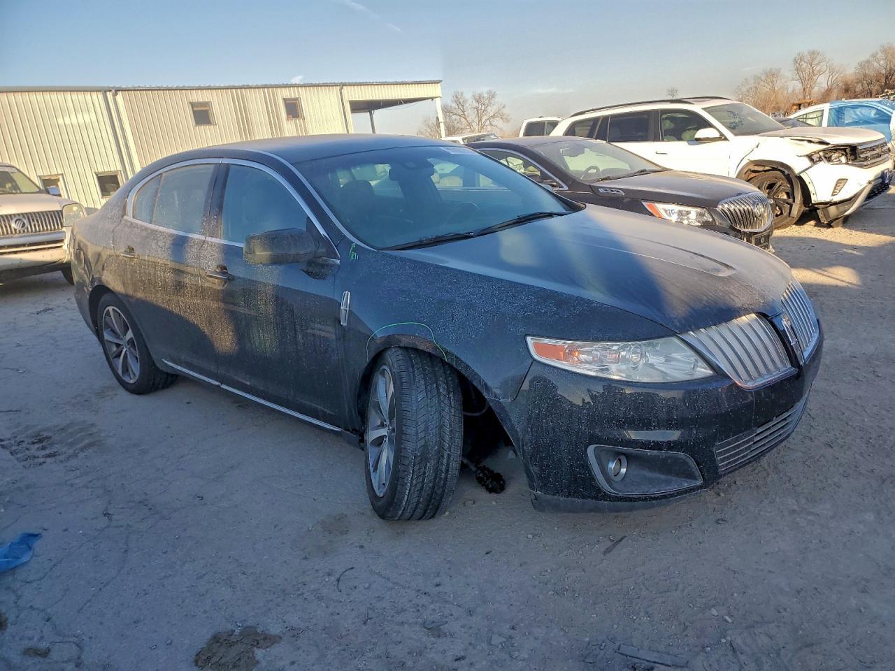 2011 LINCOLN MKS