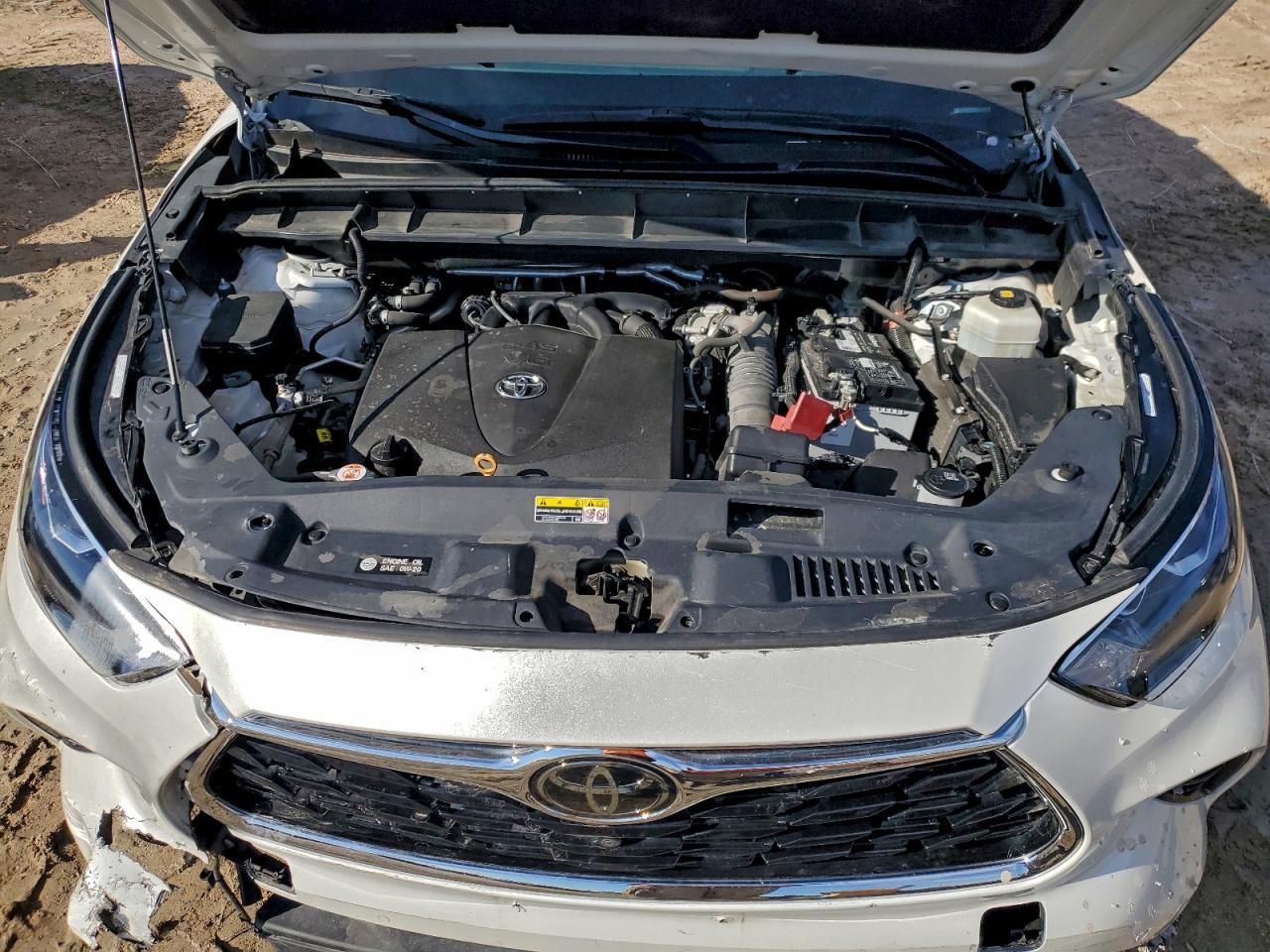 2020 TOYOTA HIGHLANDER