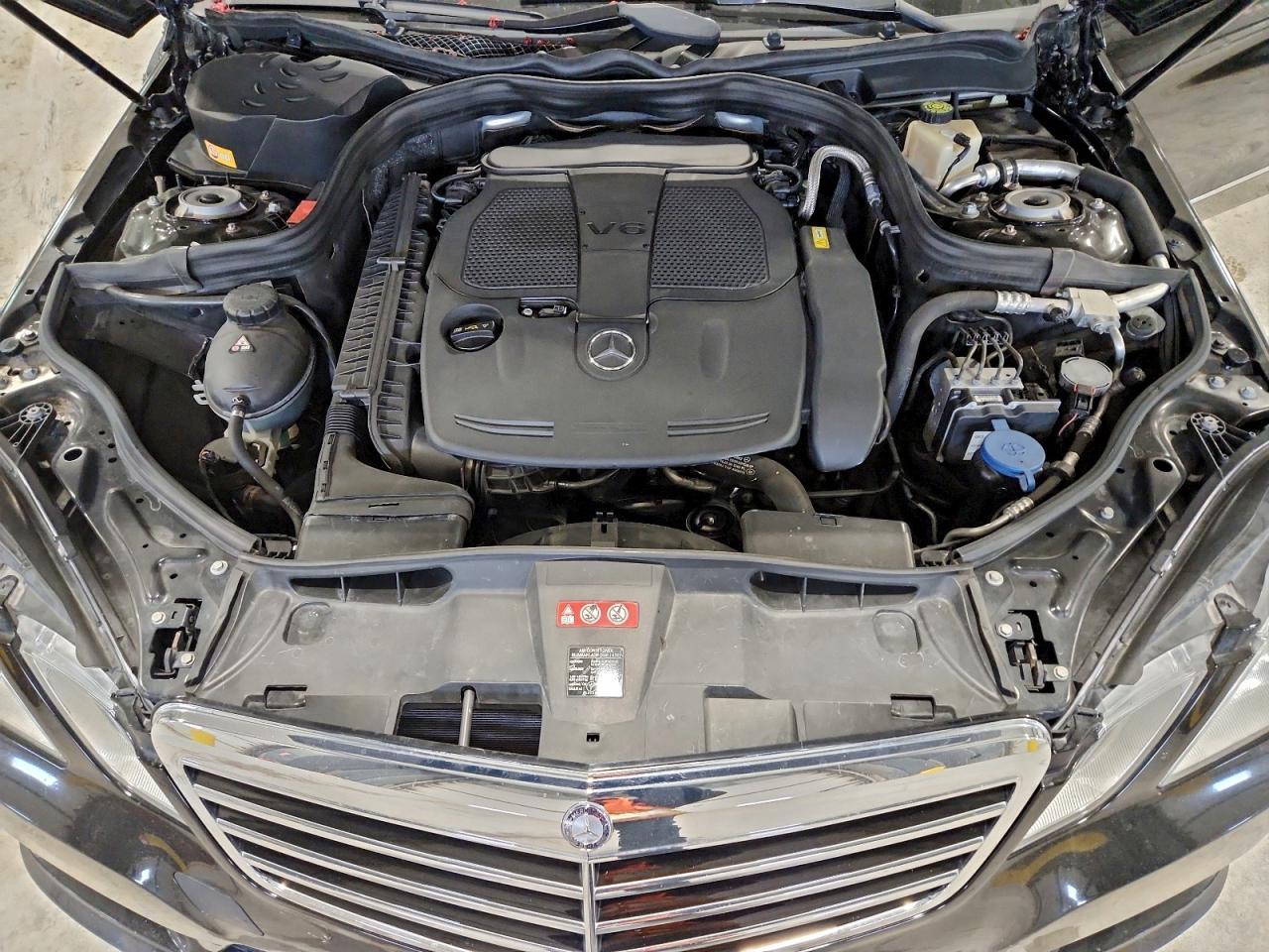 2013 MERCEDES-BENZ E-Class