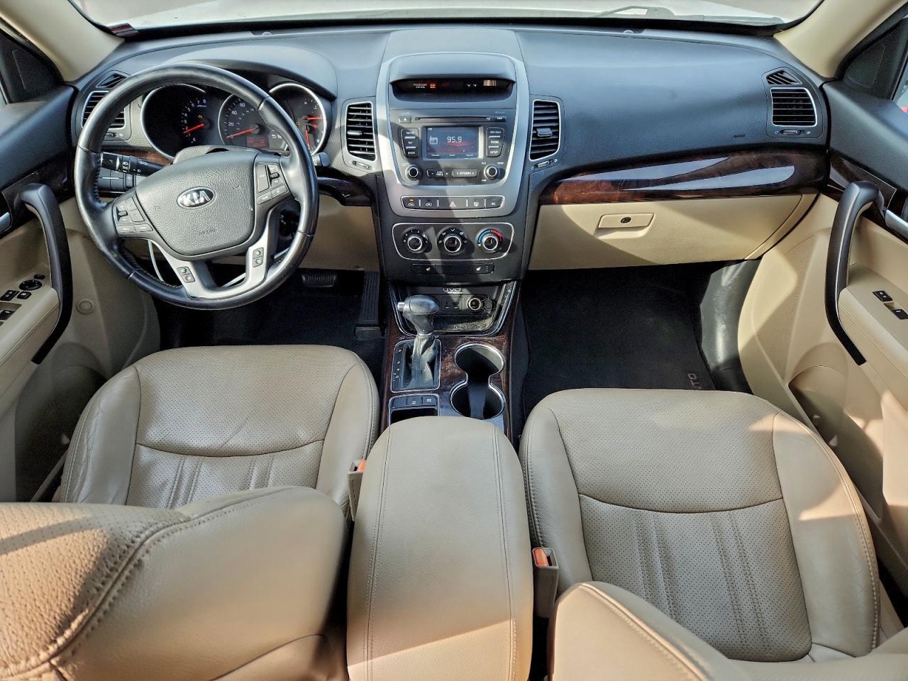 2015 KIA SORENTO