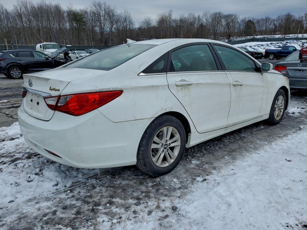 2013 HYUNDAI SONATA