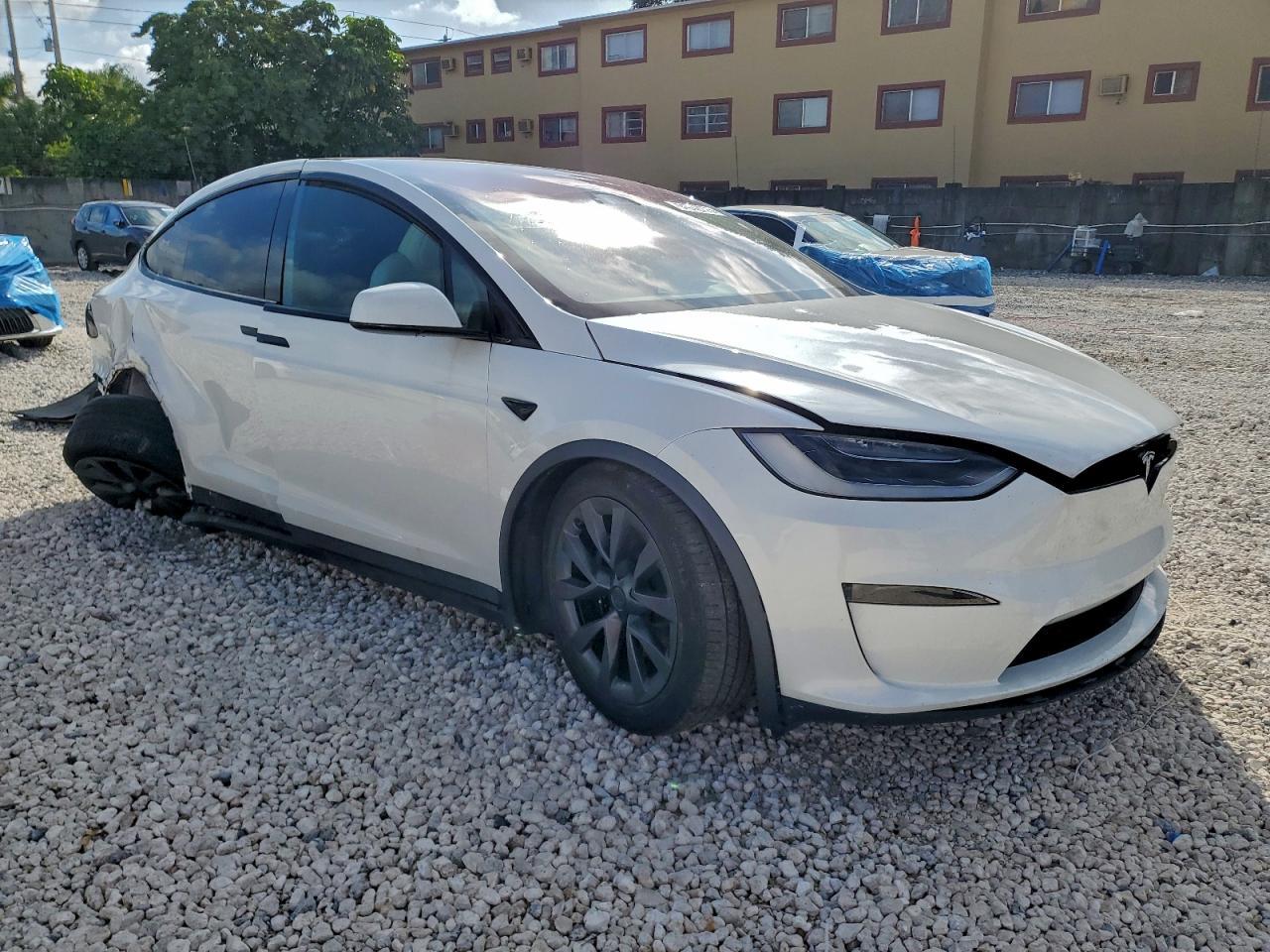 2023 TESLA MODEL X