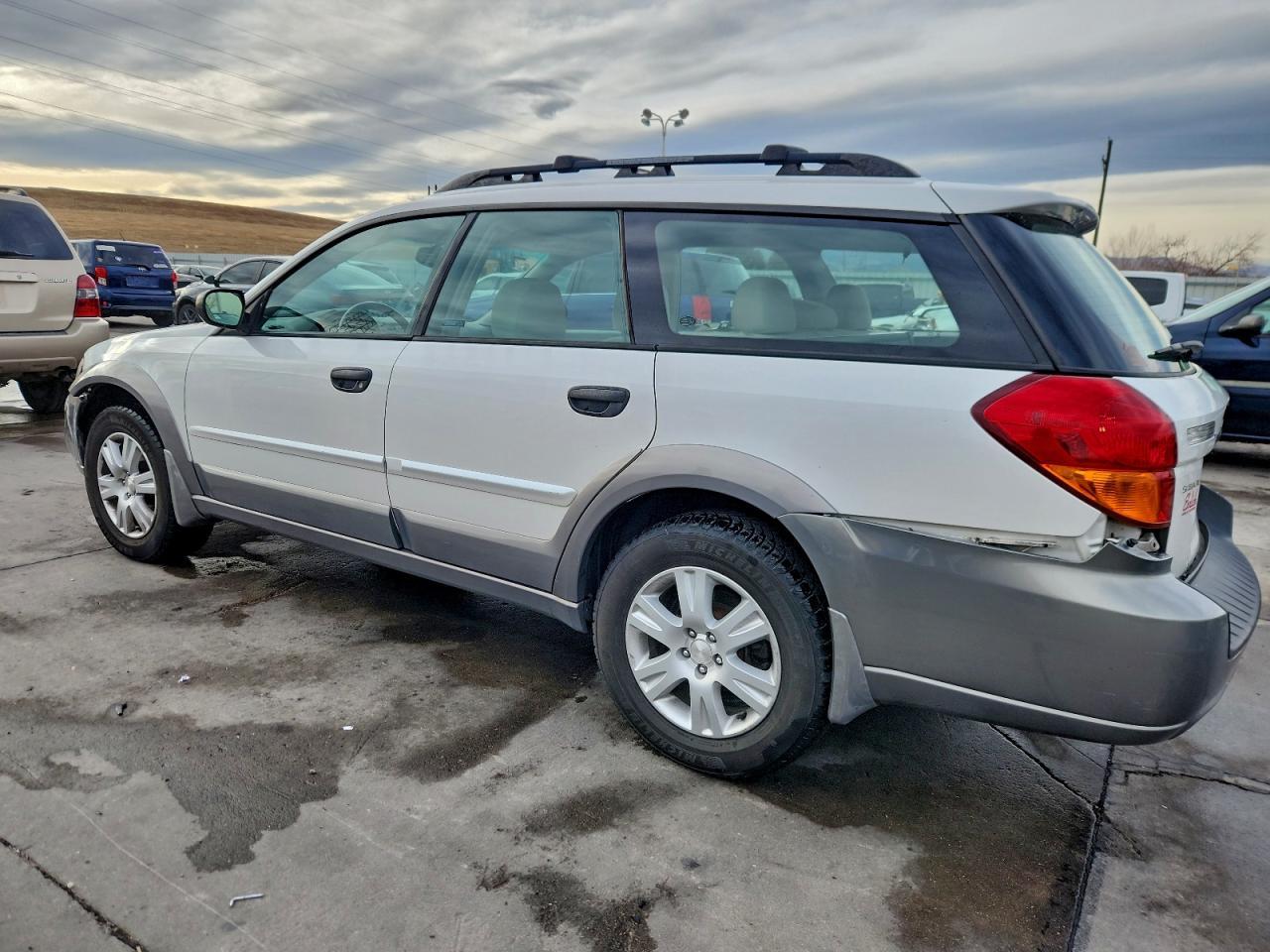2005 SUBARU Legacy
