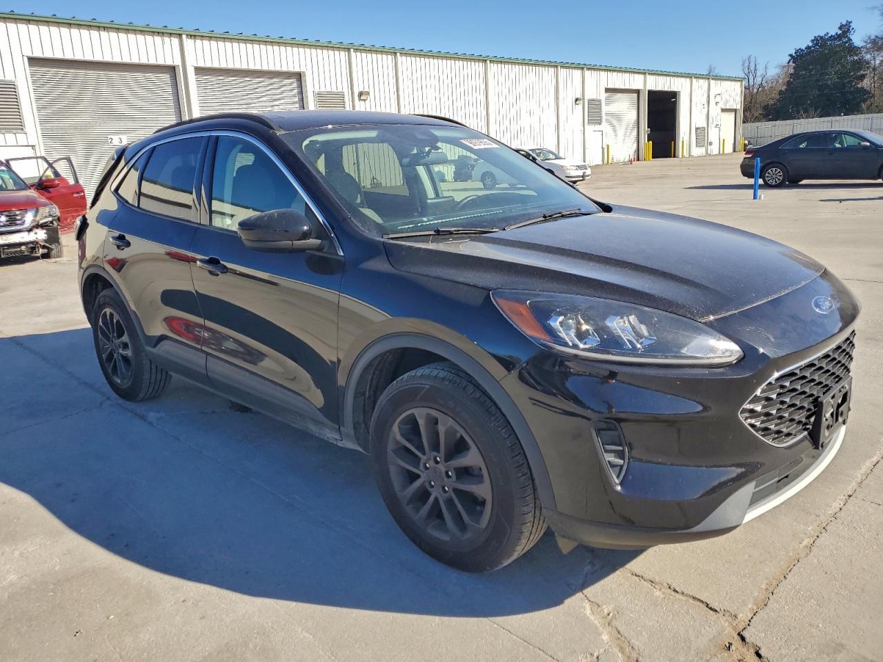 2022 FORD ESCAPE