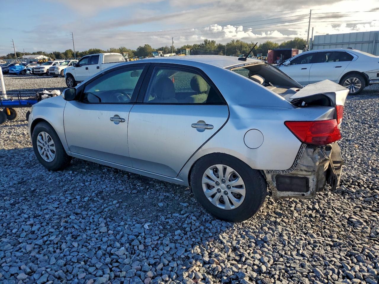 2010 KIA FORTE