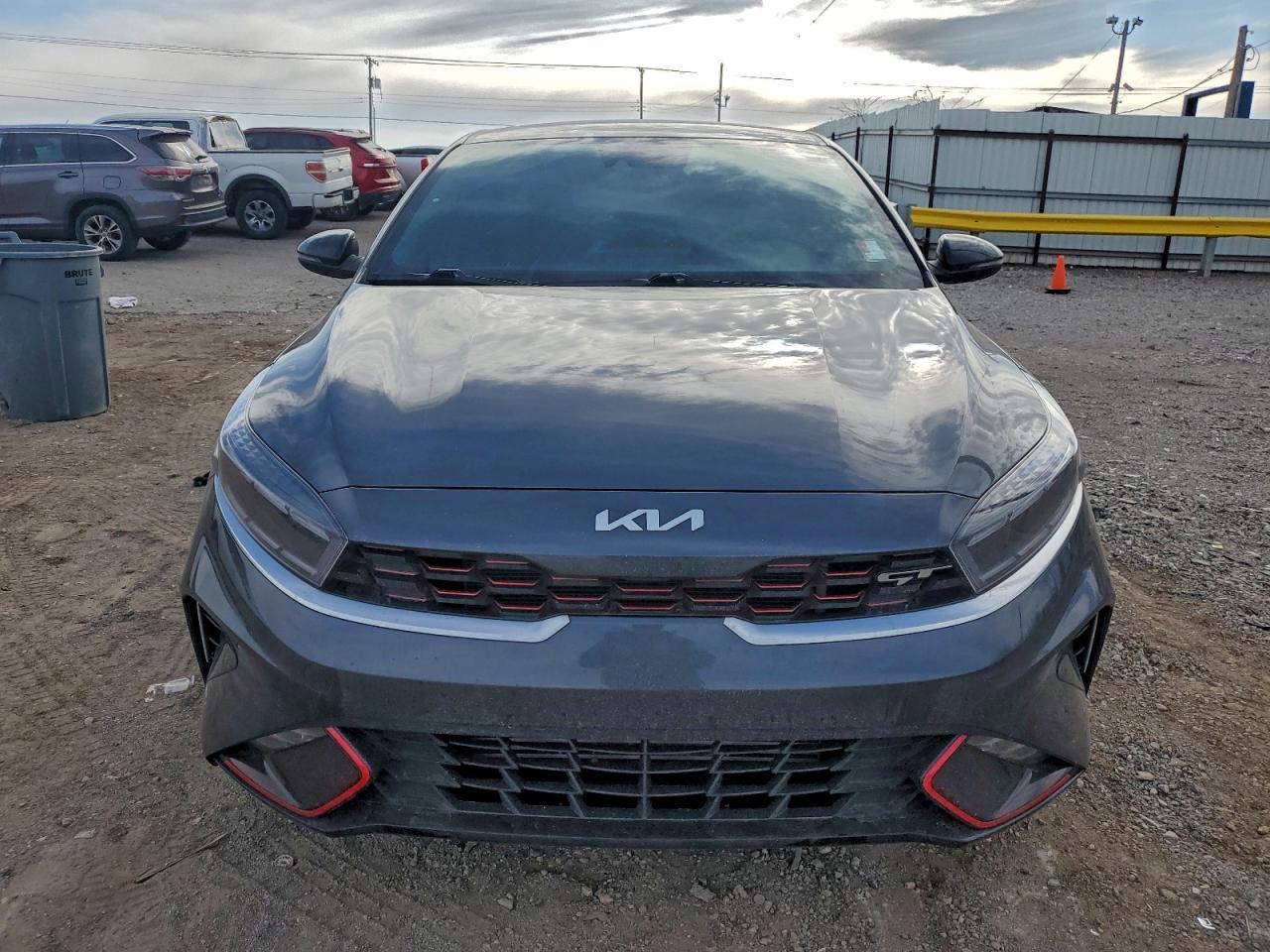 2023 KIA FORTE