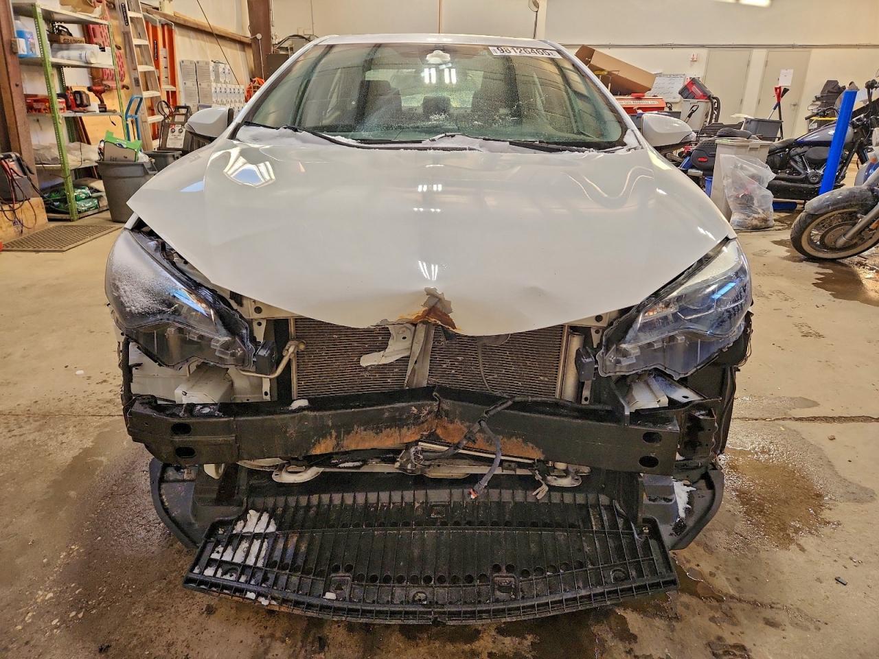 2018 TOYOTA COROLLA
