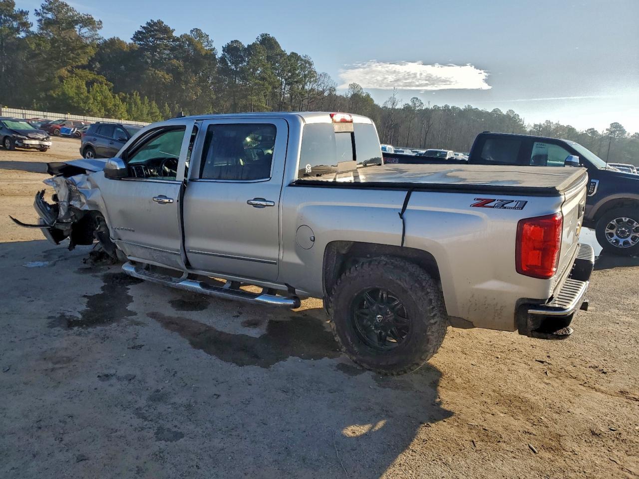 2018 CHEVROLET Silverado