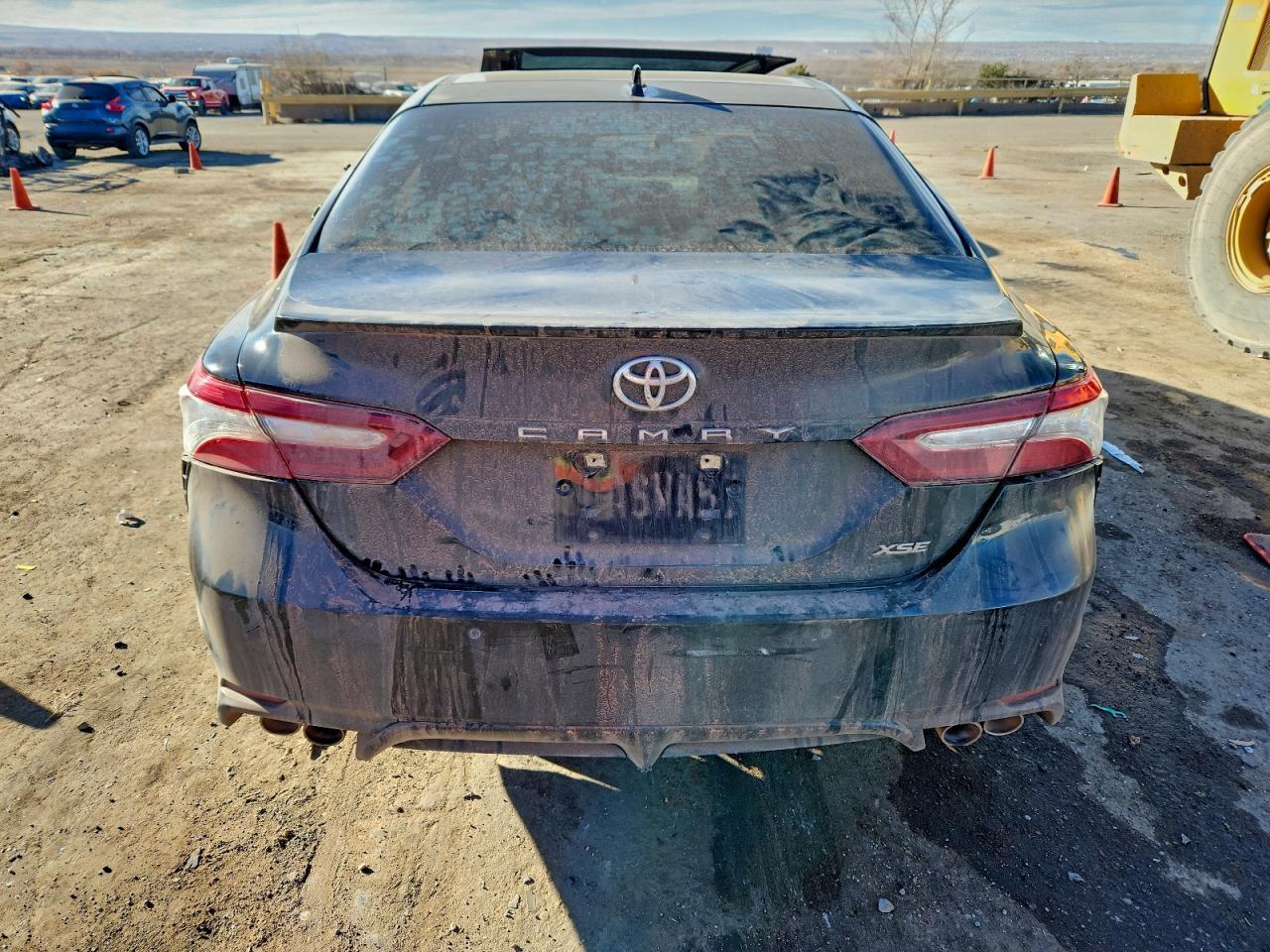 2018 TOYOTA CAMRY