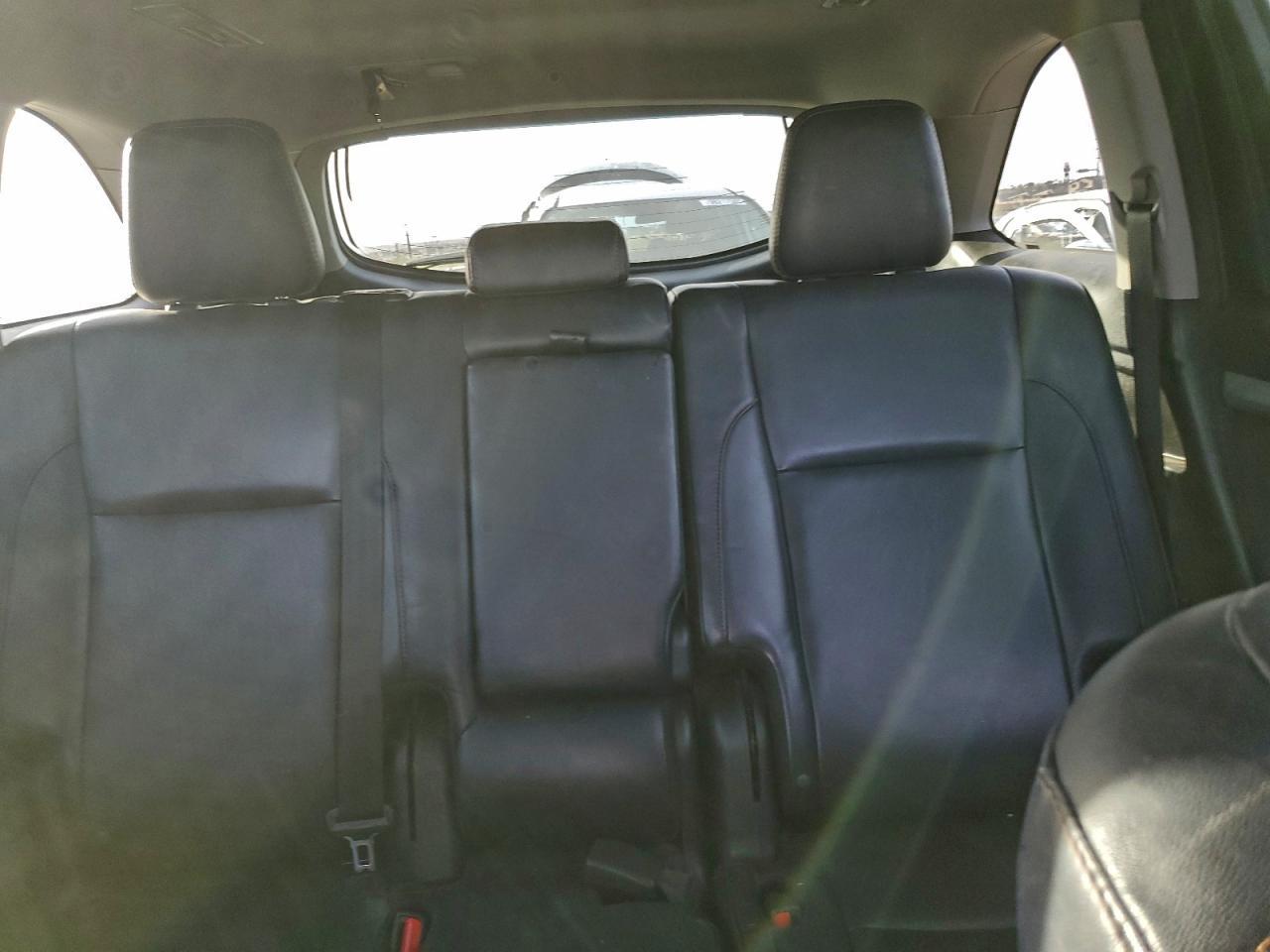 2016 TOYOTA HIGHLANDER