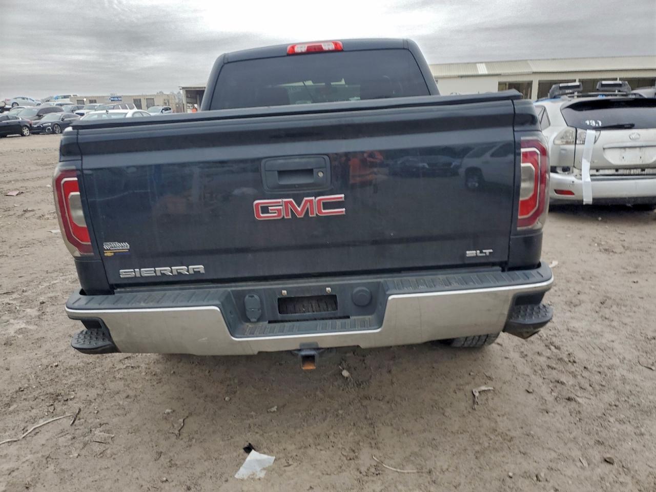 2016 GMC Sierra
