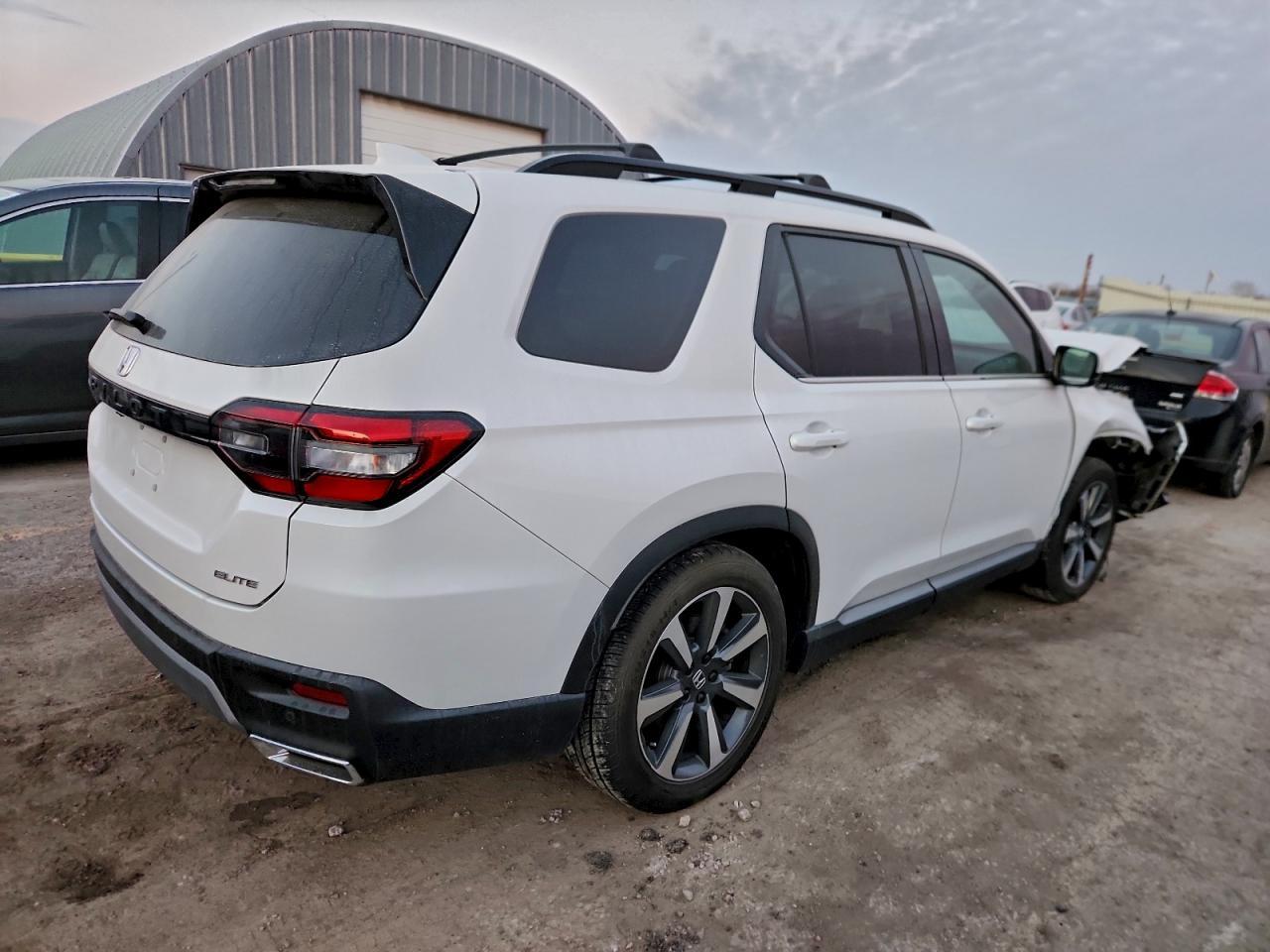 2025 HONDA PILOT