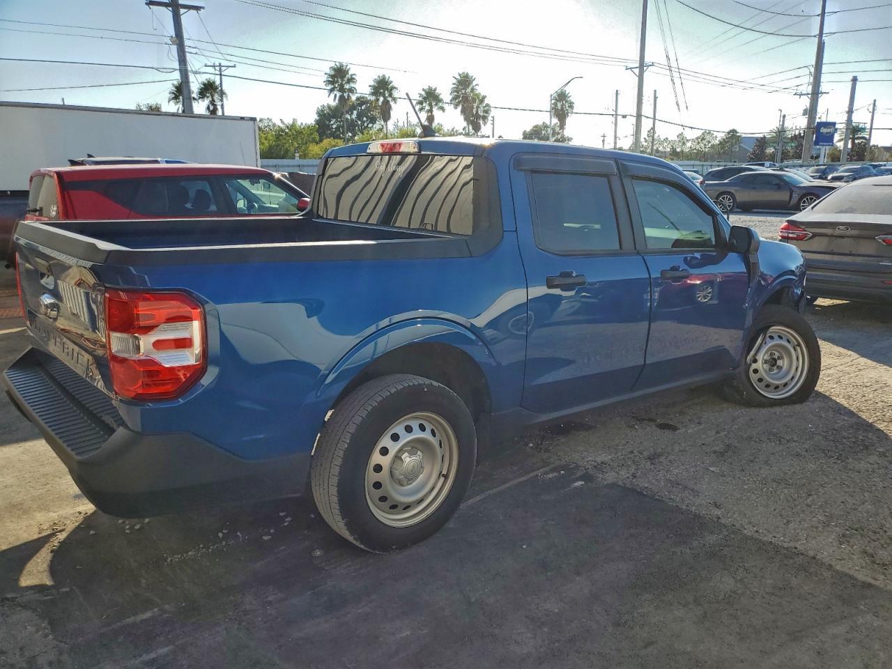 2023 FORD Maverick