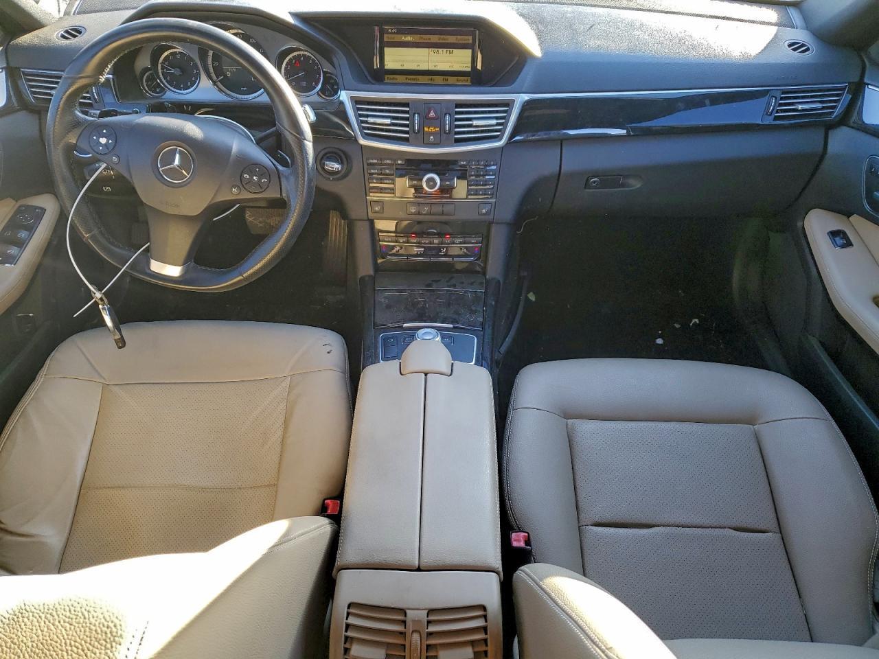 2010 MERCEDES-BENZ E-Class