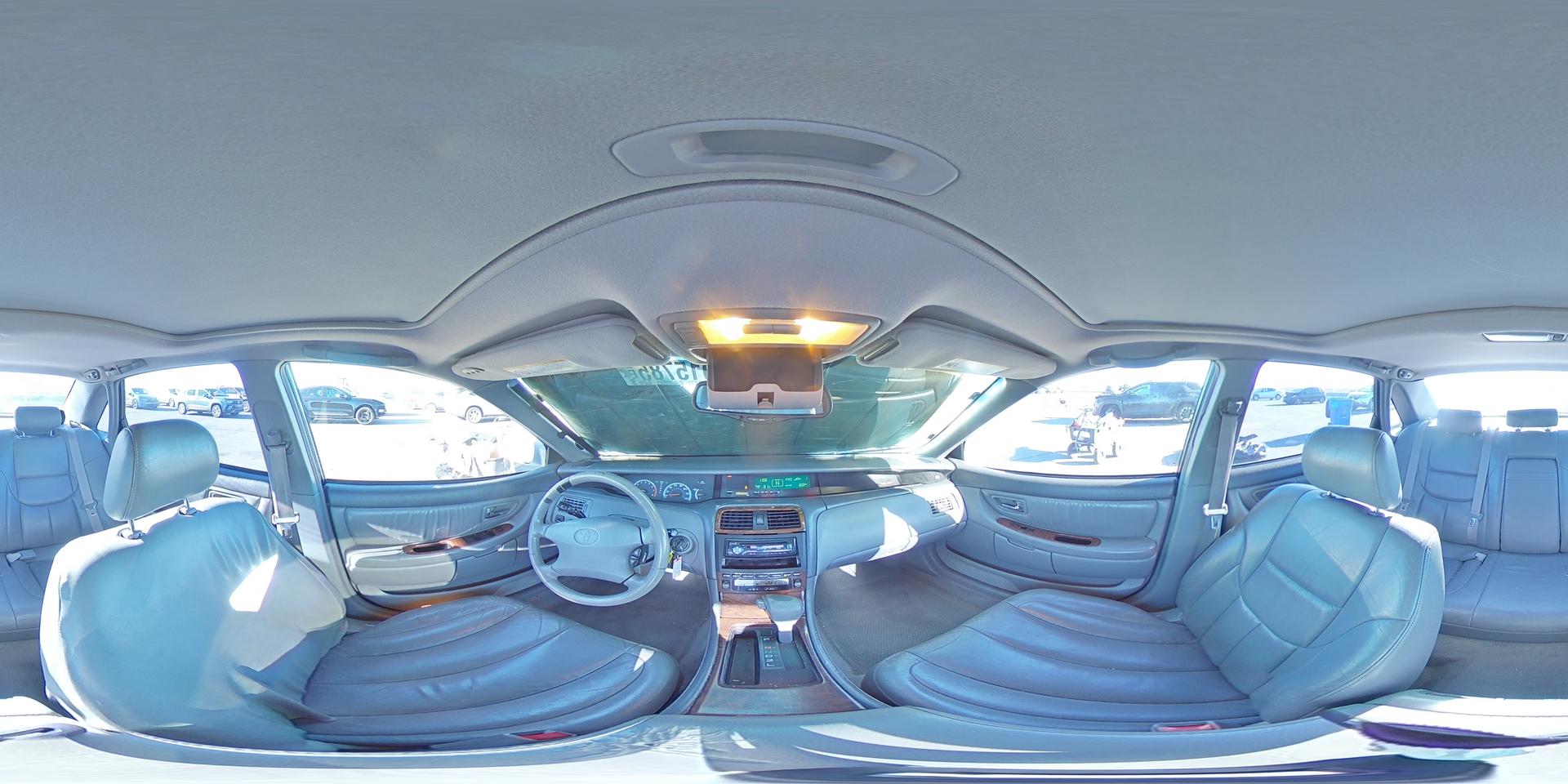 2001 TOYOTA Avalon