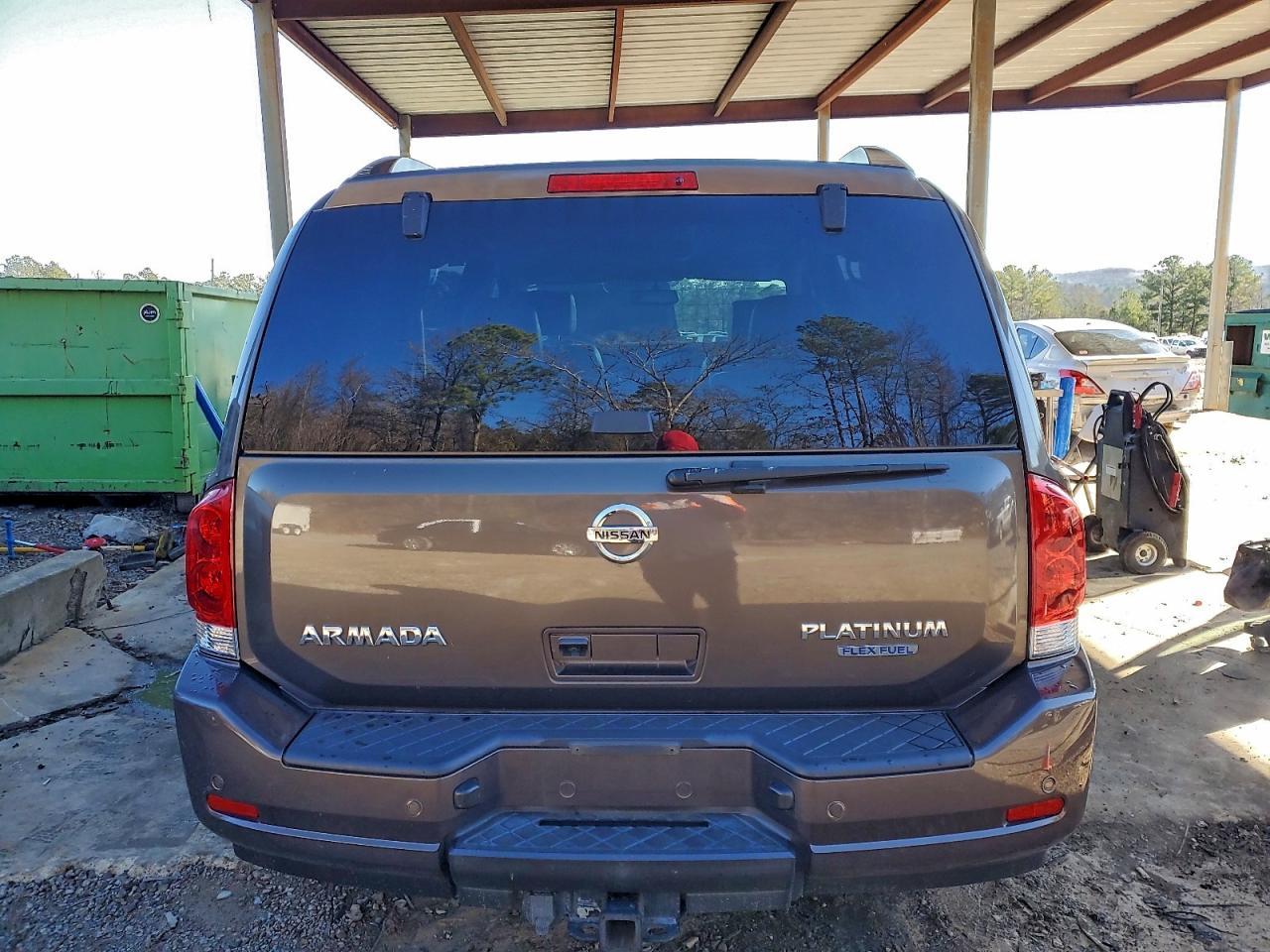 2015 NISSAN Armada