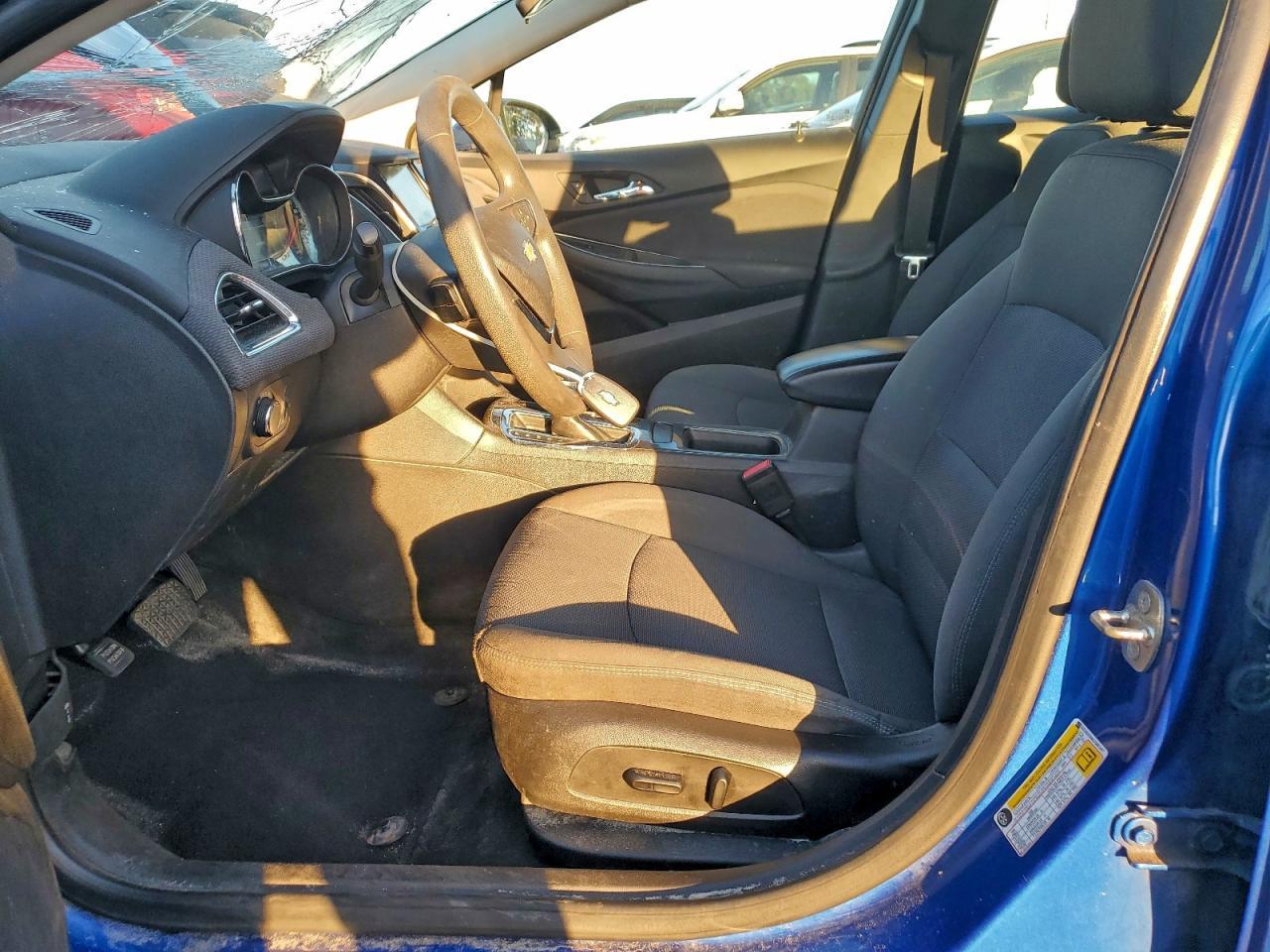 2018 CHEVROLET CRUZE