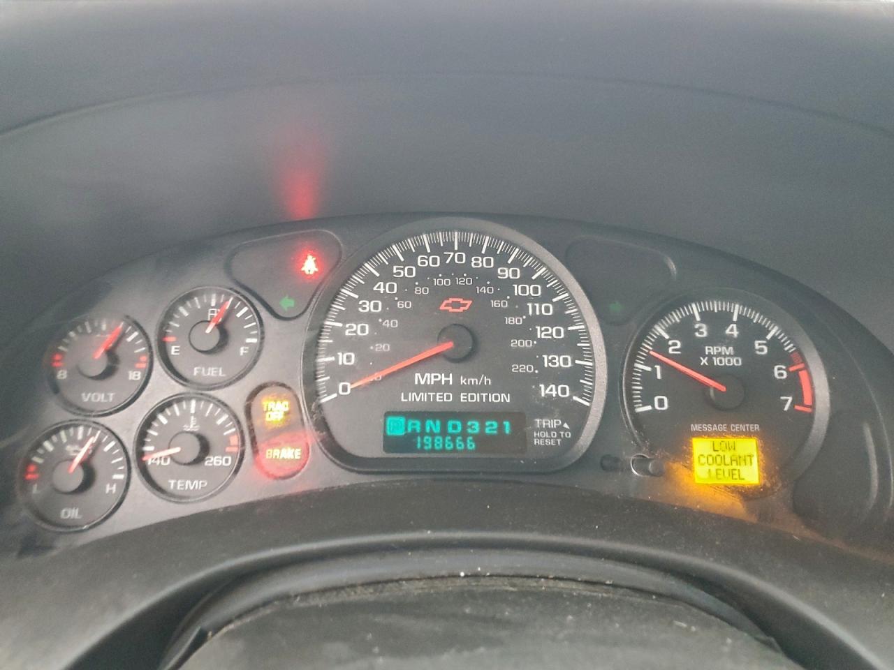 2002 CHEVROLET Monte Carlo