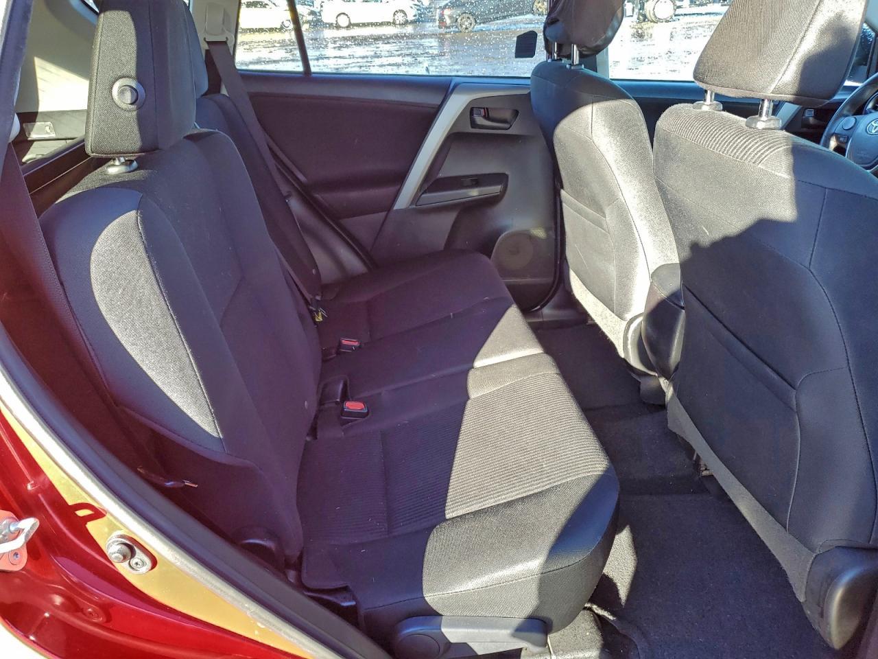 2016 TOYOTA RAV4
