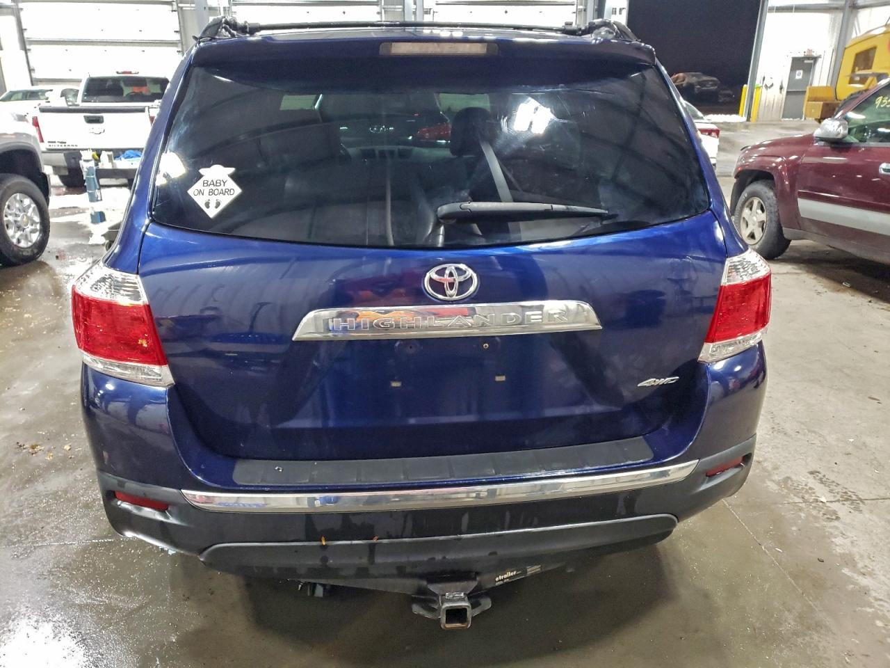 2013 TOYOTA HIGHLANDER