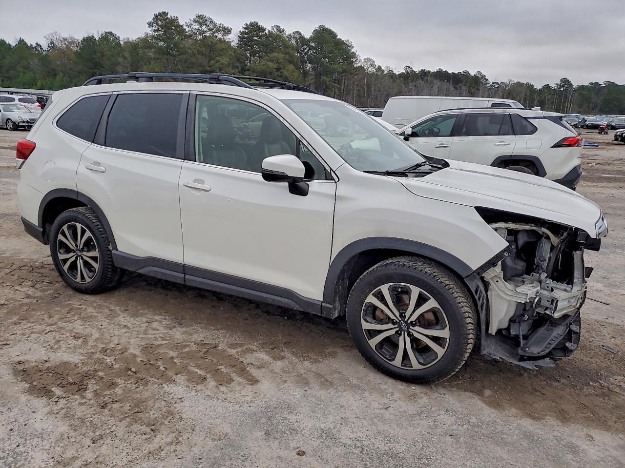 2020 SUBARU FORESTER