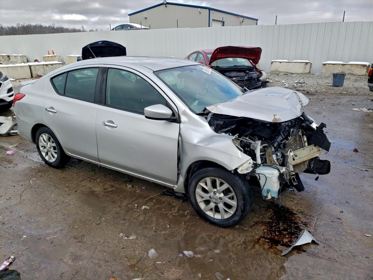 2019 NISSAN VERSA