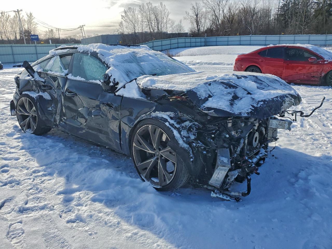 2022 AUDI RS7
